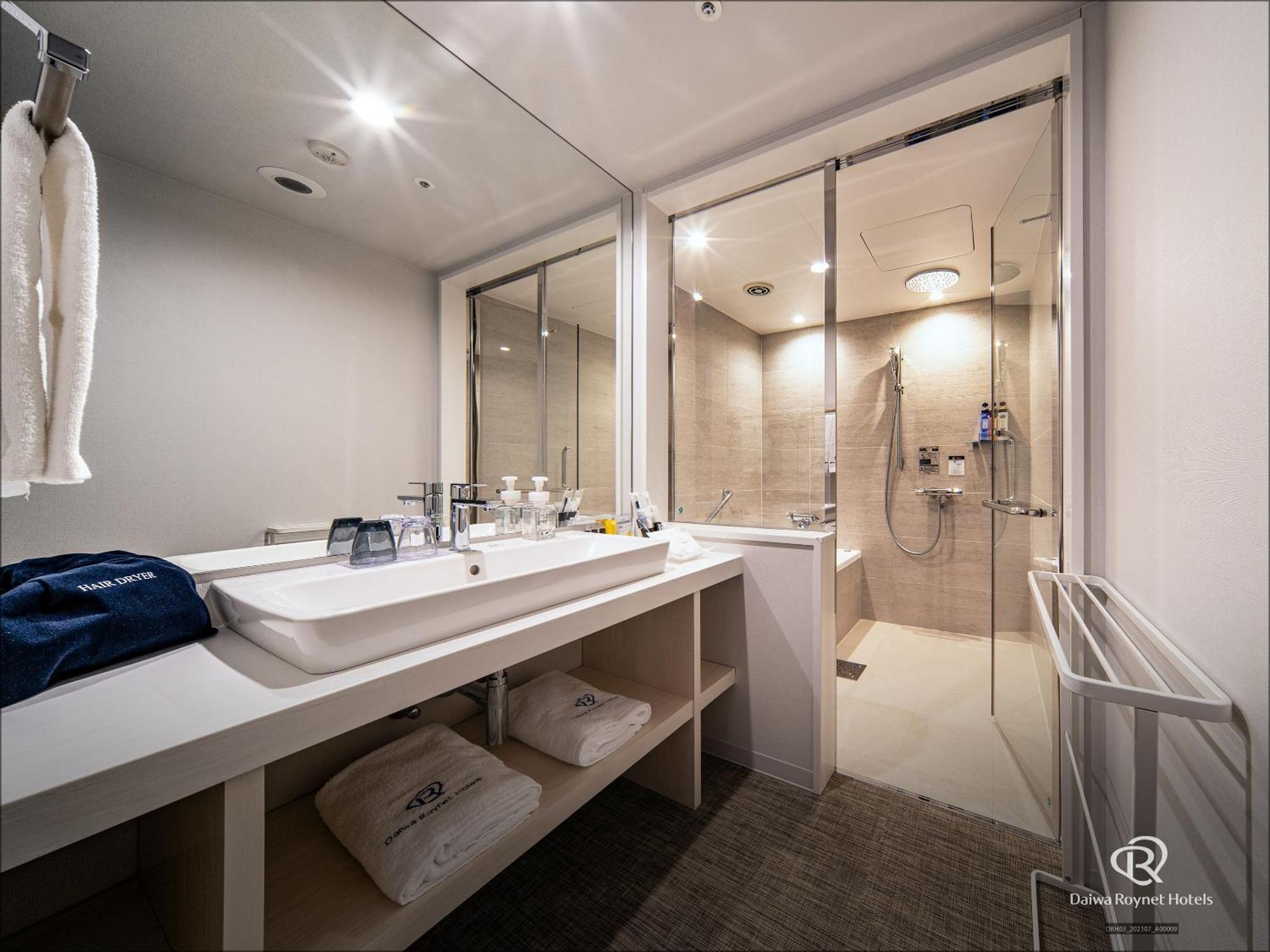 Daiwa Roynet Hotel Kanazawa Eki Nishiguchi Rum bild